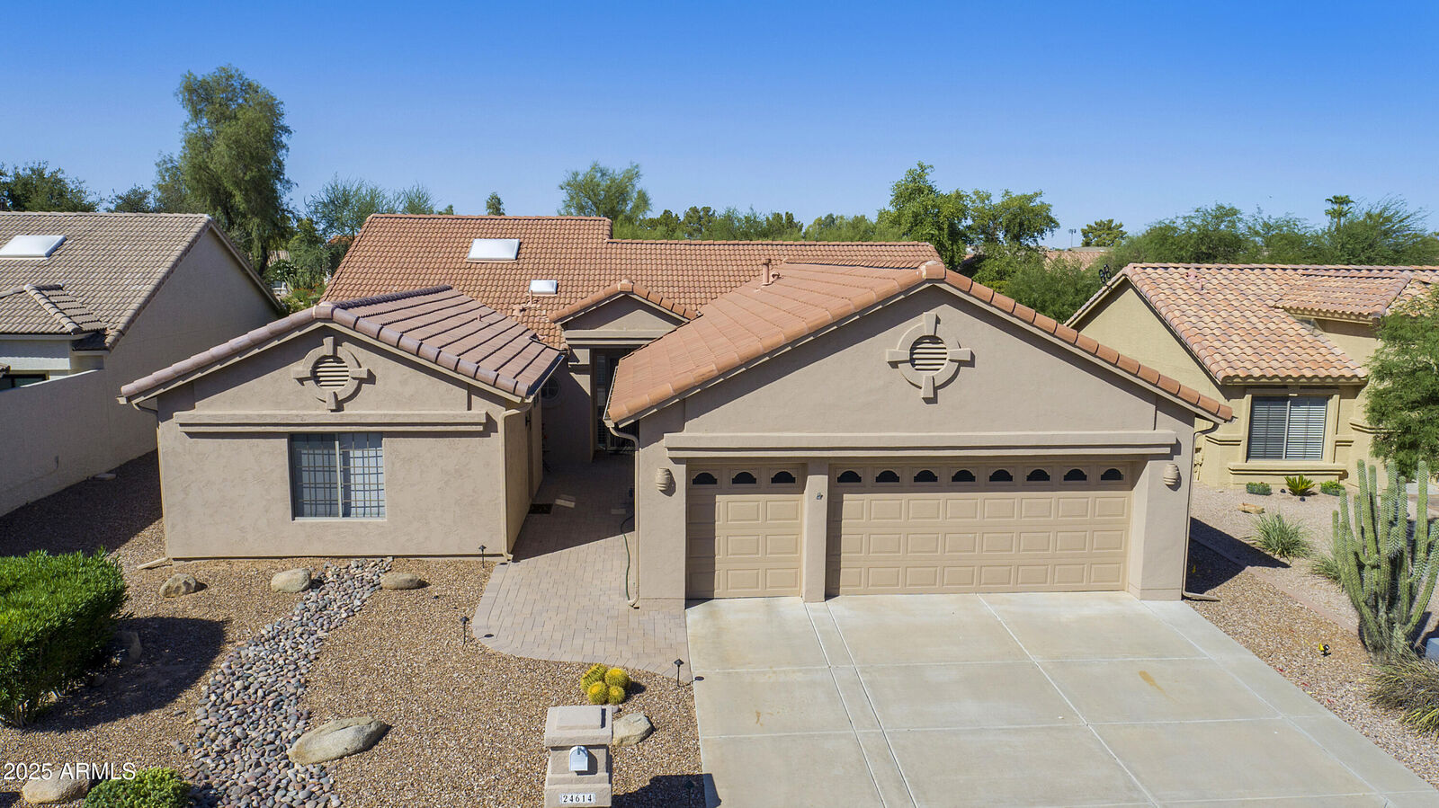 Property Photo: 24614 S Rocky Brook Drive AZ 85248