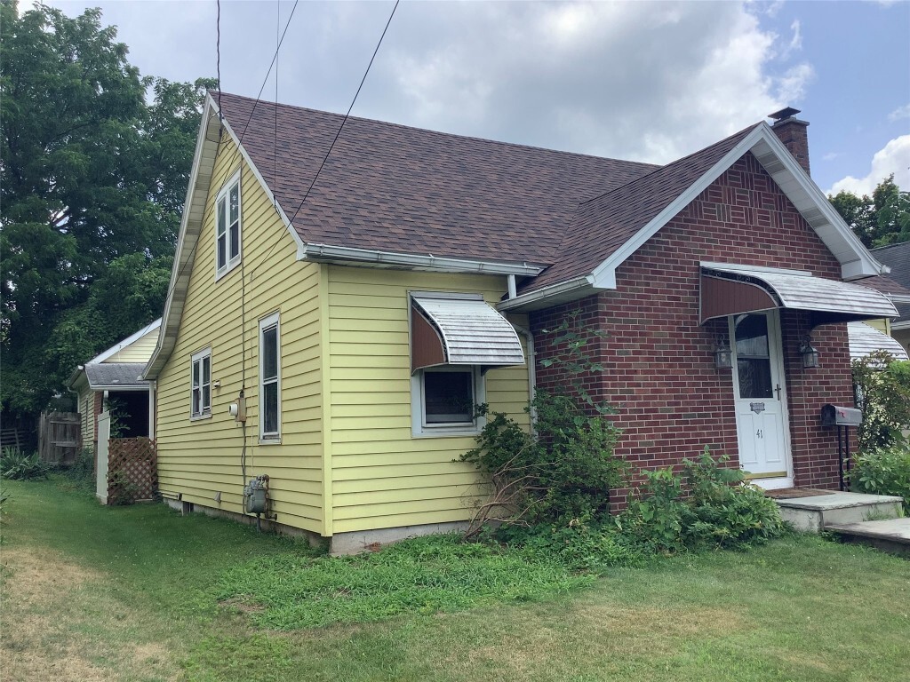 Property Photo:  41 Elizabeth Street  NY 13790 