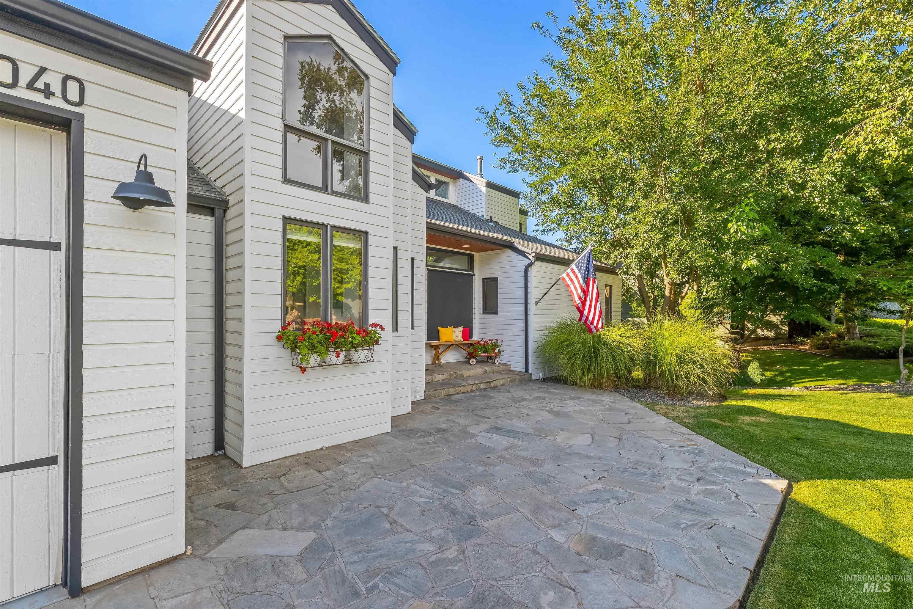 Property Photo:  4040 Fairway Drive  ID 83501 