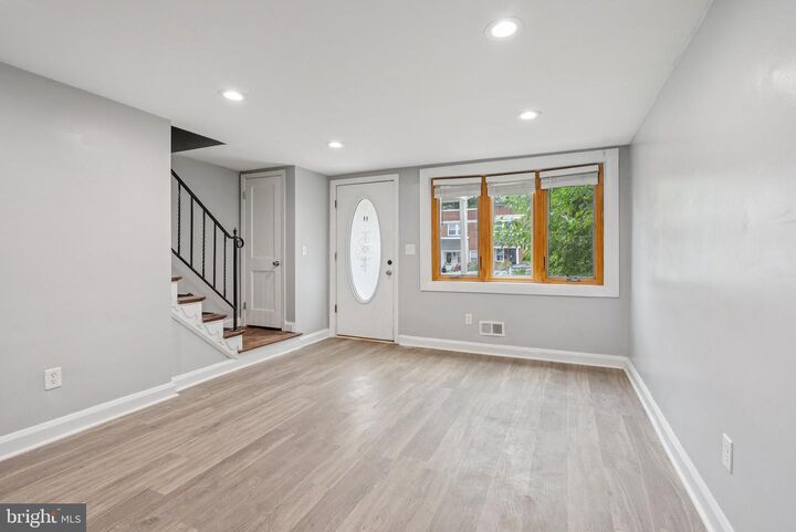 Property Photo:  834 Glenwood Avenue  MD 21212 