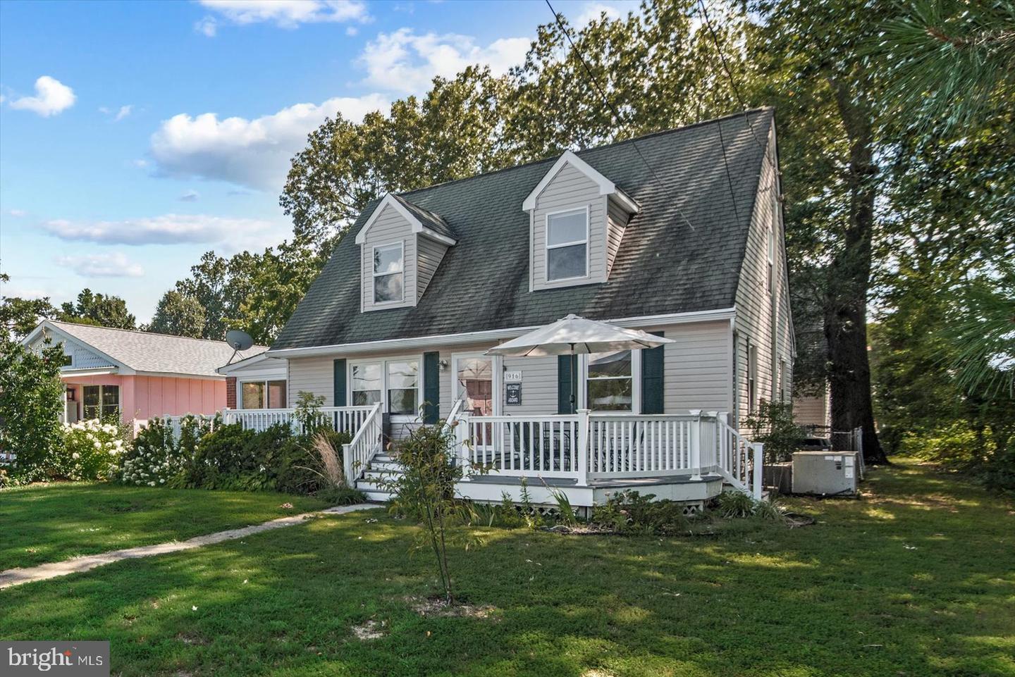 Property Photo: 916 Bryant Avenue VA 22443