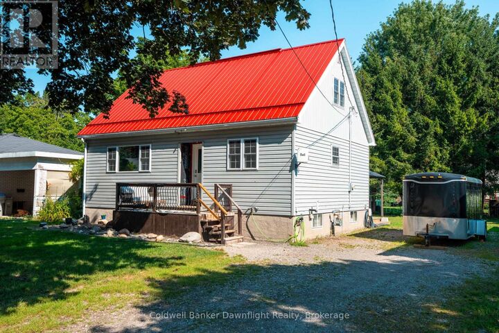 Property Photo: 156 Richmond Street ON N0M 1X0