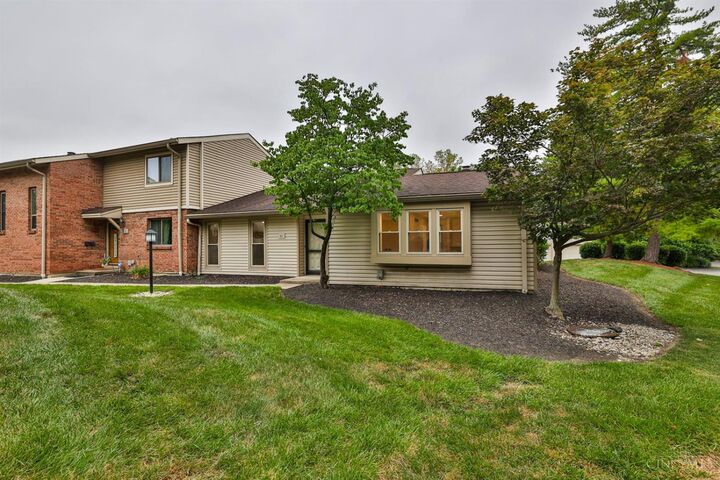Property Photo:  45 Aspen Court  OH 45246 