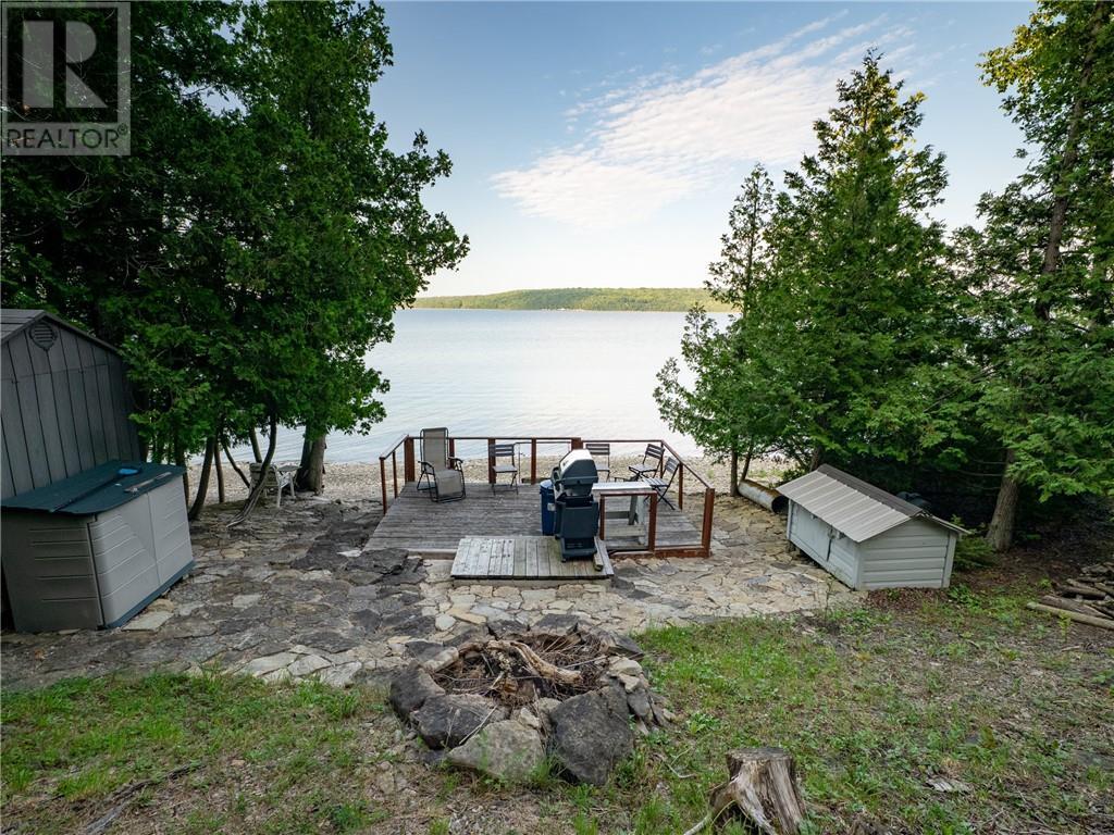 Property Photo:  33 Sunova Beach Road  ON P0P 1K0 