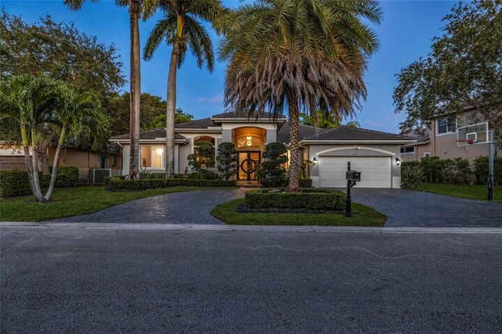 385 NW 118th Ave  Coral Springs FL 33071 photo