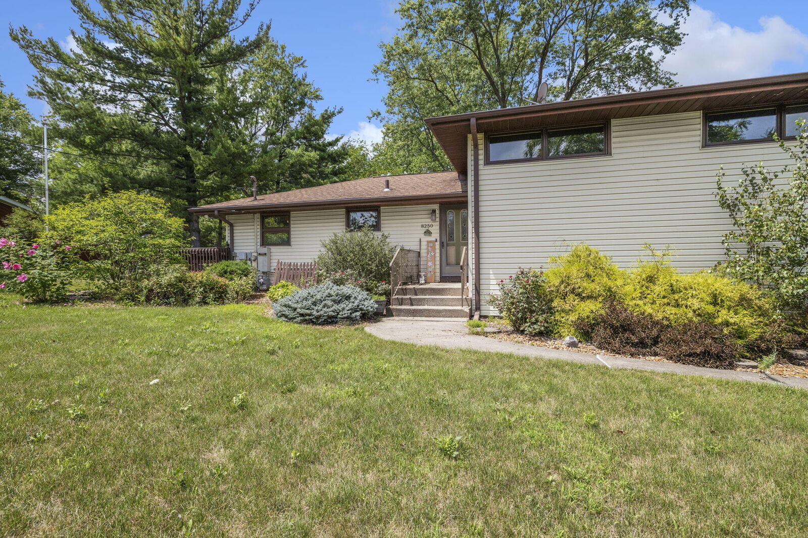 Property Photo:  8250 Columbia Avenue  IN 46311 