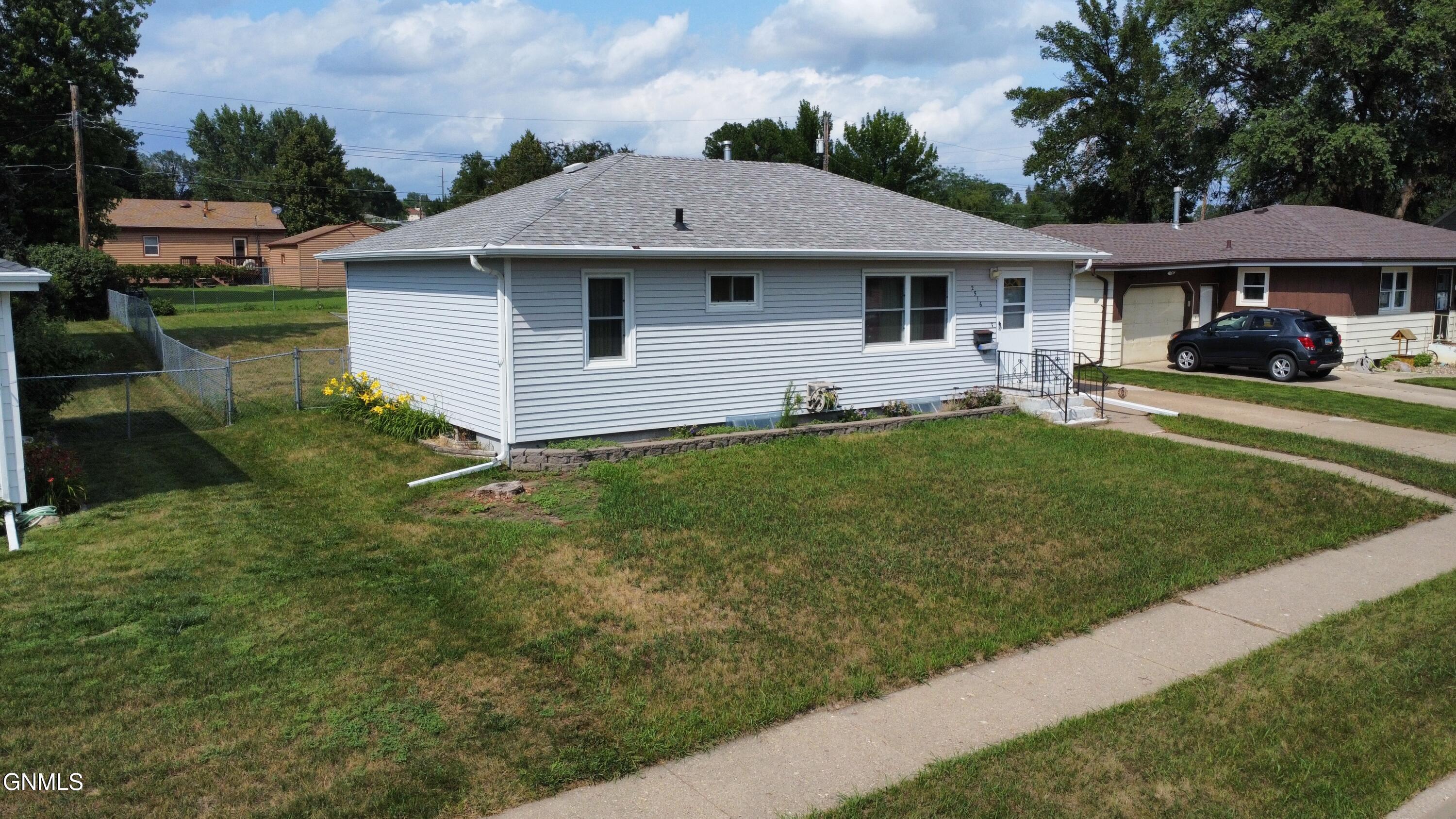 Property Photo: 2516 A Avenue E ND 58501