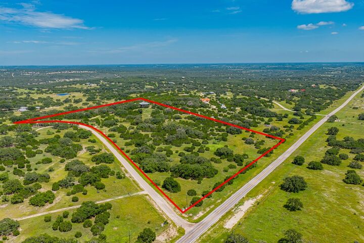 Property Photo:  123 W Northridge Dr  TX 78058 