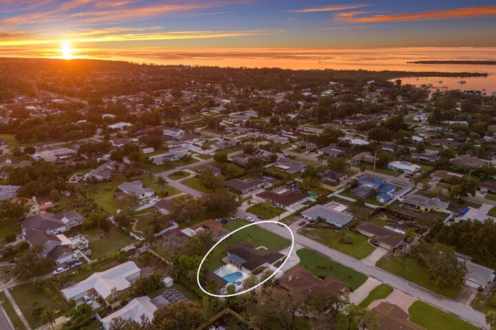 Property Photo:  7705 16th Avenue NW  FL 34209 