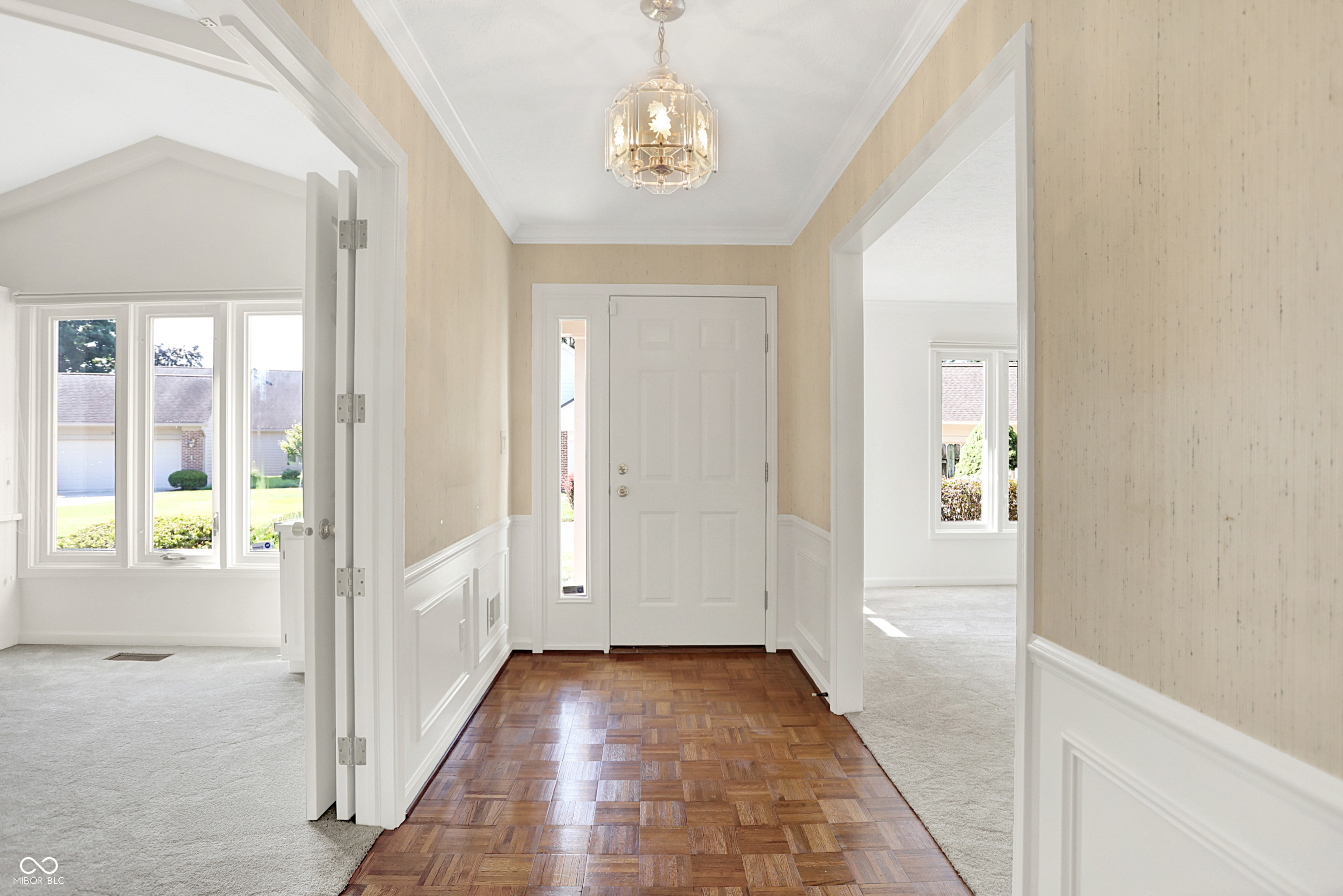 Property Photo: 5012 Colfax Circle IN 46033