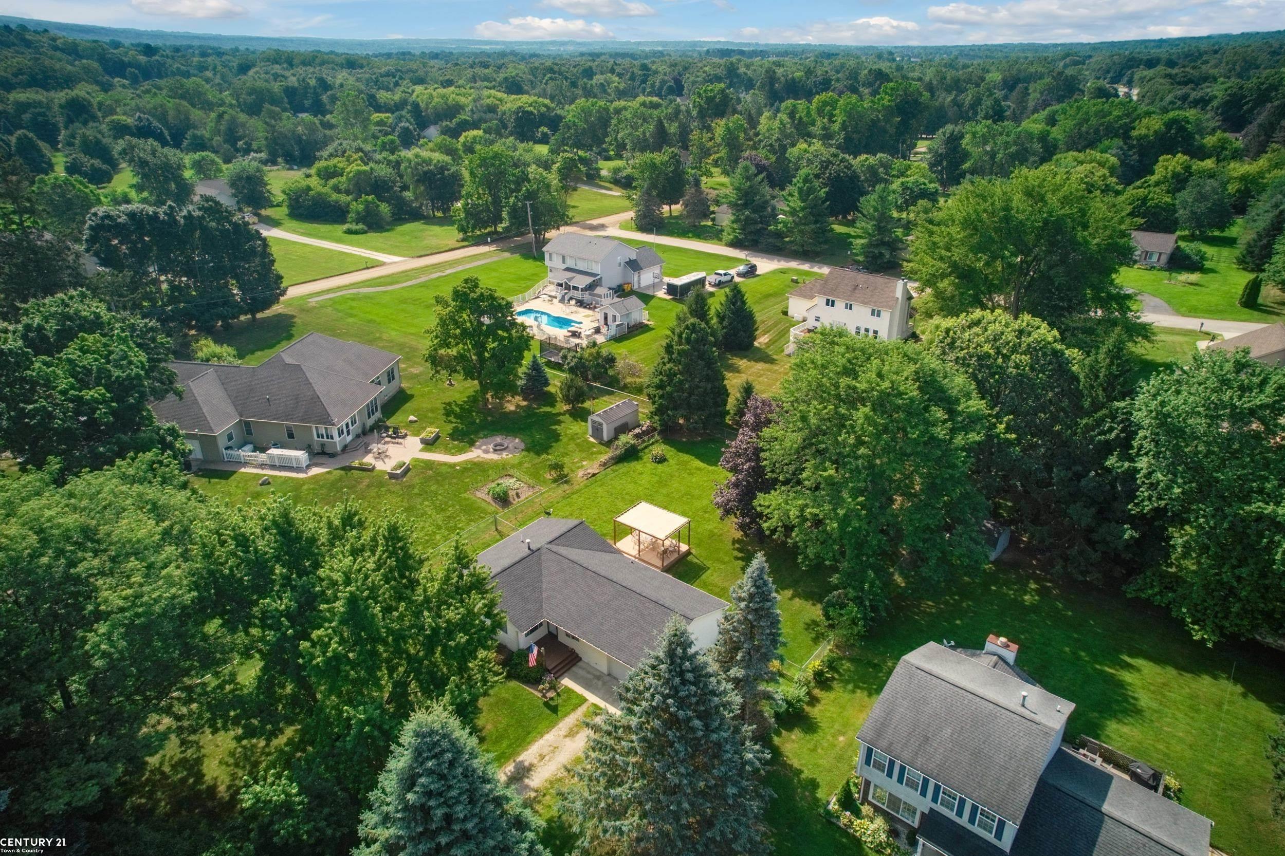 Property Photo: 655 W Davison Lake Road MI 48371