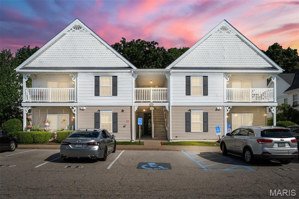 Property Photo: 160 Brandy Mill Circle 7C MO 63049