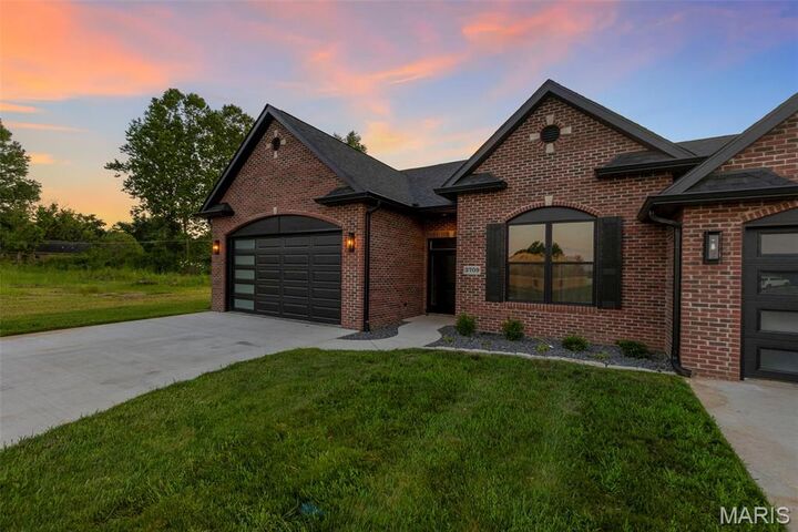 Property Photo:  3709 Beechwood Court  MO 63701 