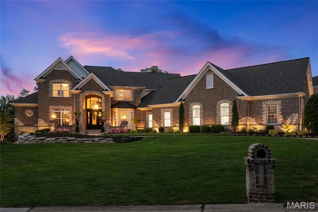 Property Photo:  5319 Lancelot Drive  MO 63304 