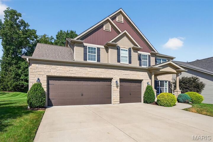 Property Photo:  2001 Paul Renaud Boulevard  MO 63367 