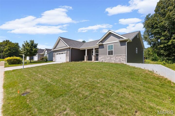 Property Photo: 6404 Winter Court IL 62035