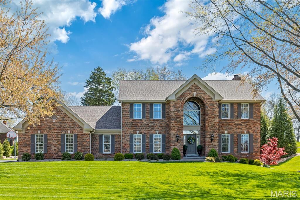 Property Photo:  1203 Grey Fox Run  MO 63304 