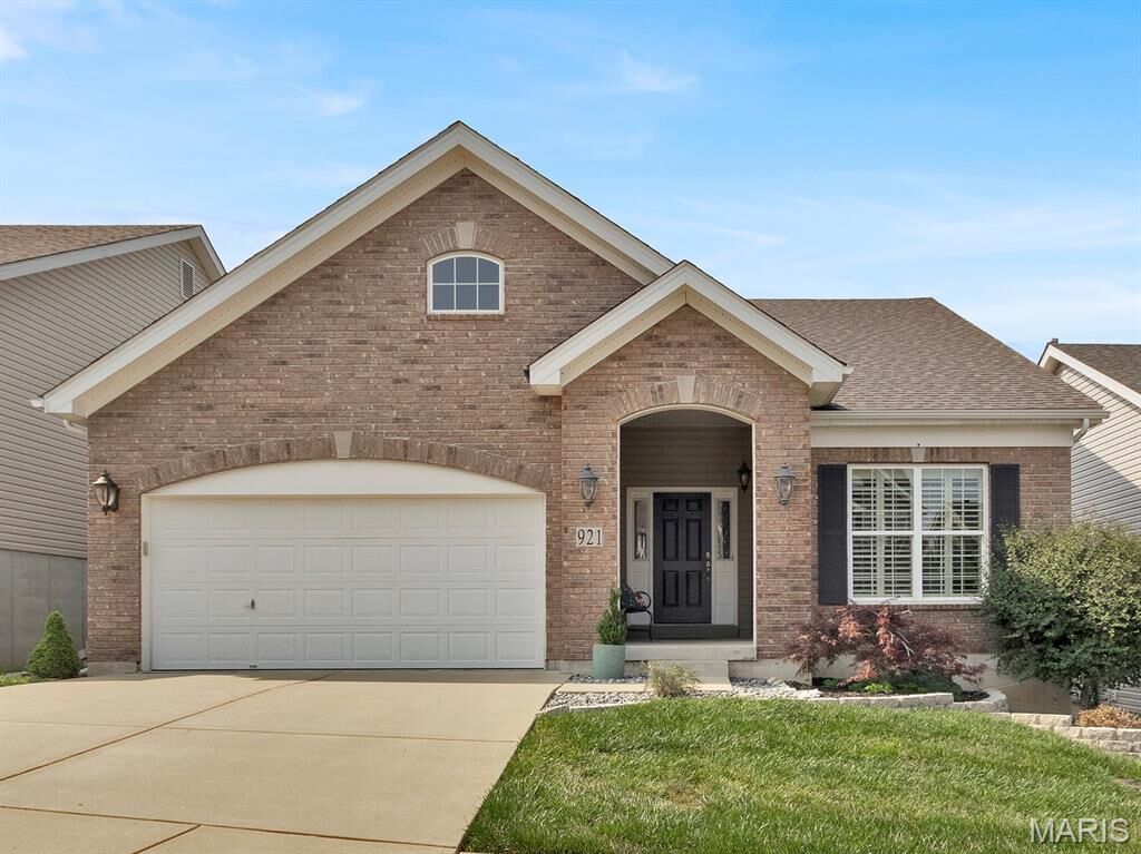 Property Photo:  921 Meramec Grove Drive  MO 63021 
