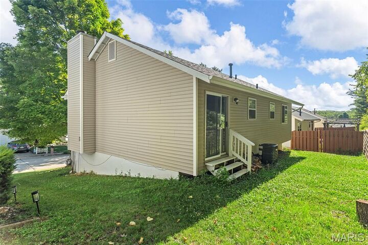 Property Photo:  941 Wynstay Circle  MO 63088 