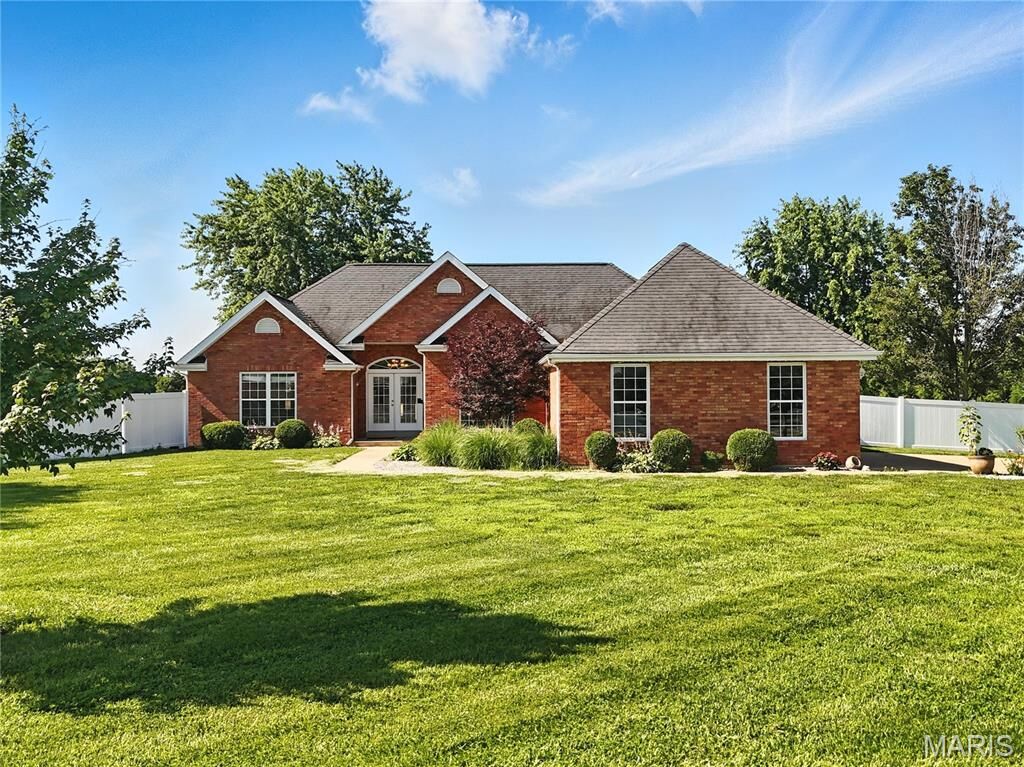 Property Photo:  1408 Elm Tree Road  MO 63379 