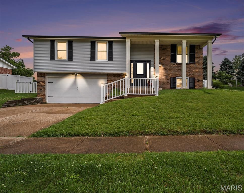 Property Photo: 2827 Windford Drive MO 63129