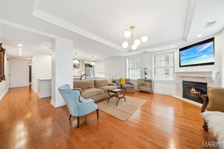Property Photo:  232 N Kingshighway Boulevard 1407  MO 63108 