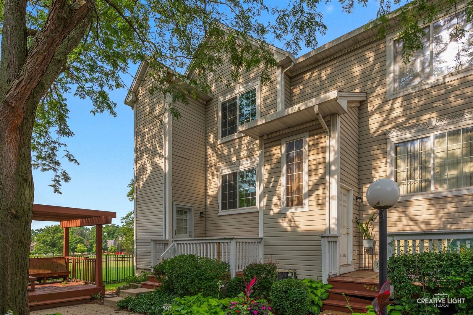 Property Photo:  305 Plumtree Court  IL 60440 