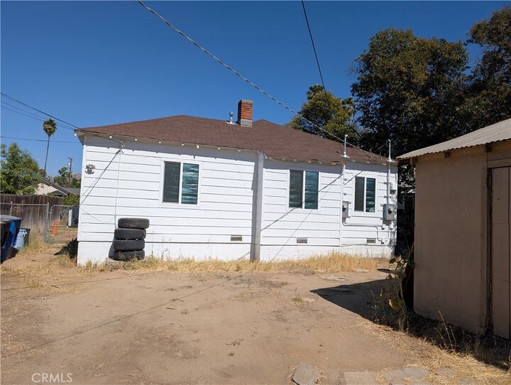 Property Photo:  4043 Dwight Avenue  CA 92507 