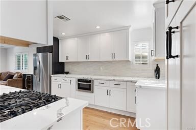 Property Photo: 5920 Jellico Avenue CA 91316