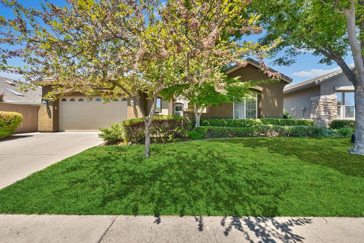 1557 Manasco Circle  Folsom CA 95630 photo