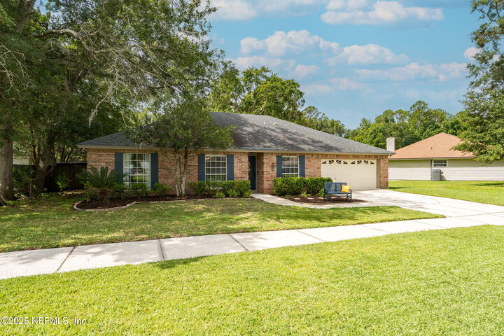 Property Photo:  580 Cozybrook Lane  FL 32003 
