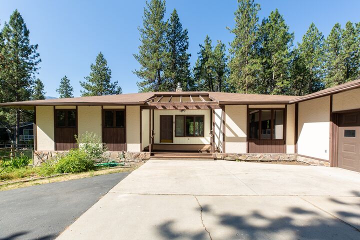 Property Photo: 11370 Casman Court MT 59802