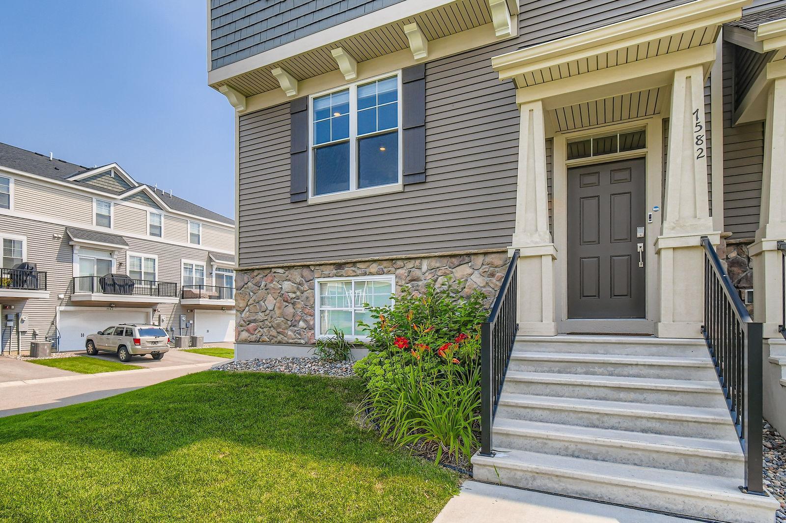 Property Photo:  7582 38th Street N  MN 55128 