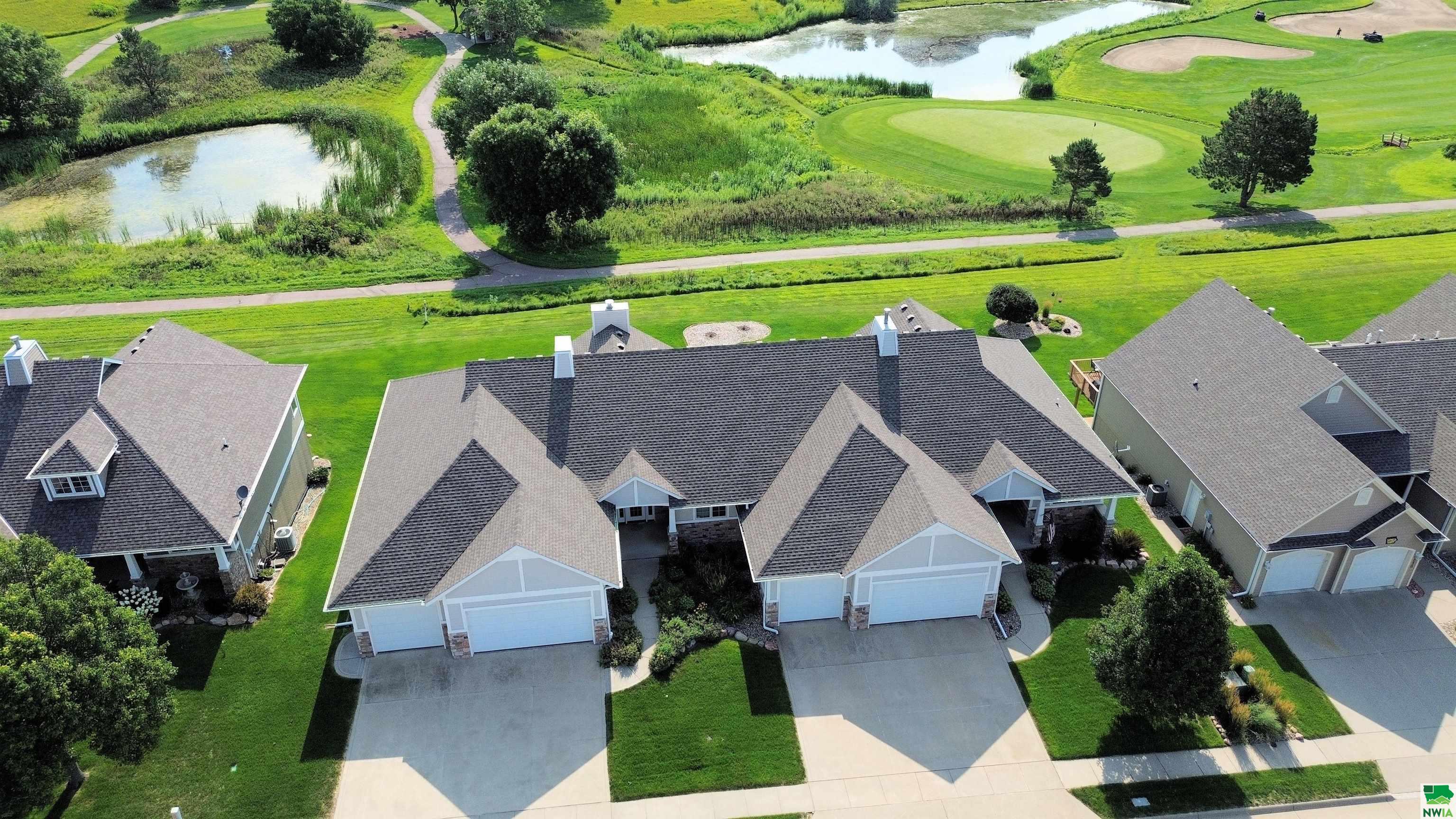 Property Photo: 2614 Castles Gate Drive IA 51106