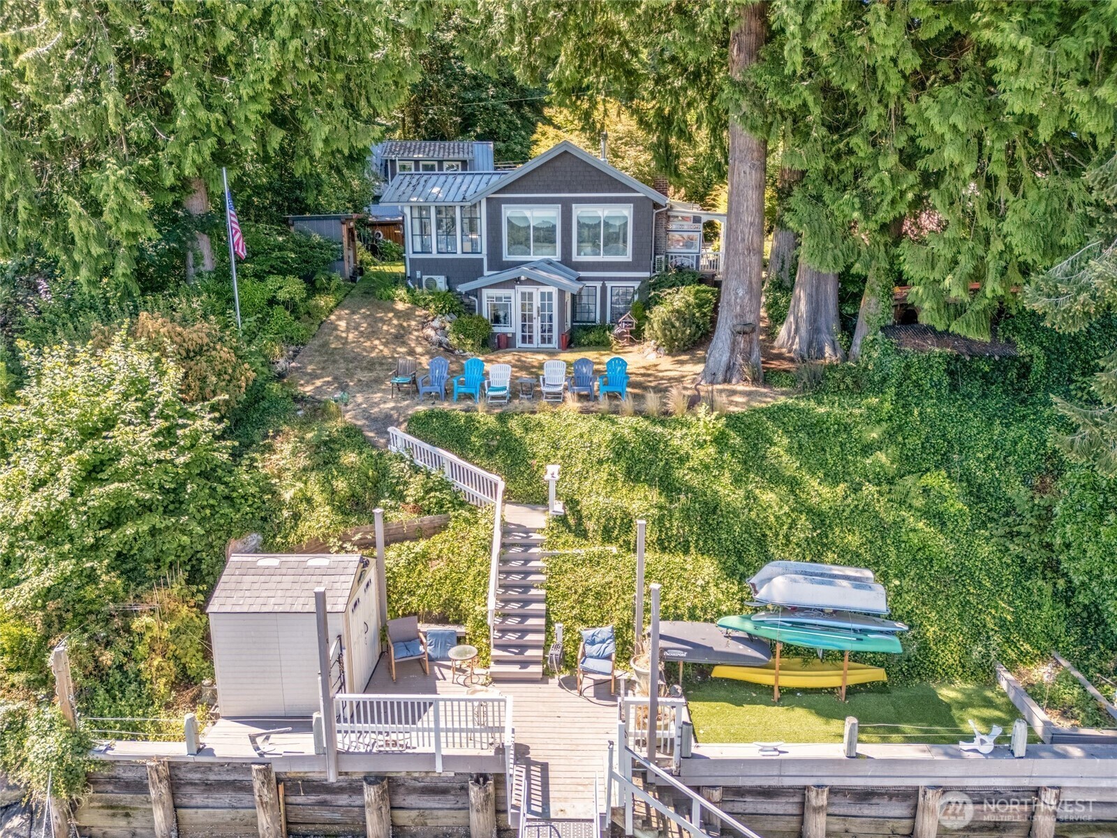 Property Photo:  10205 SW Tillicum Lane  WA 98070 
