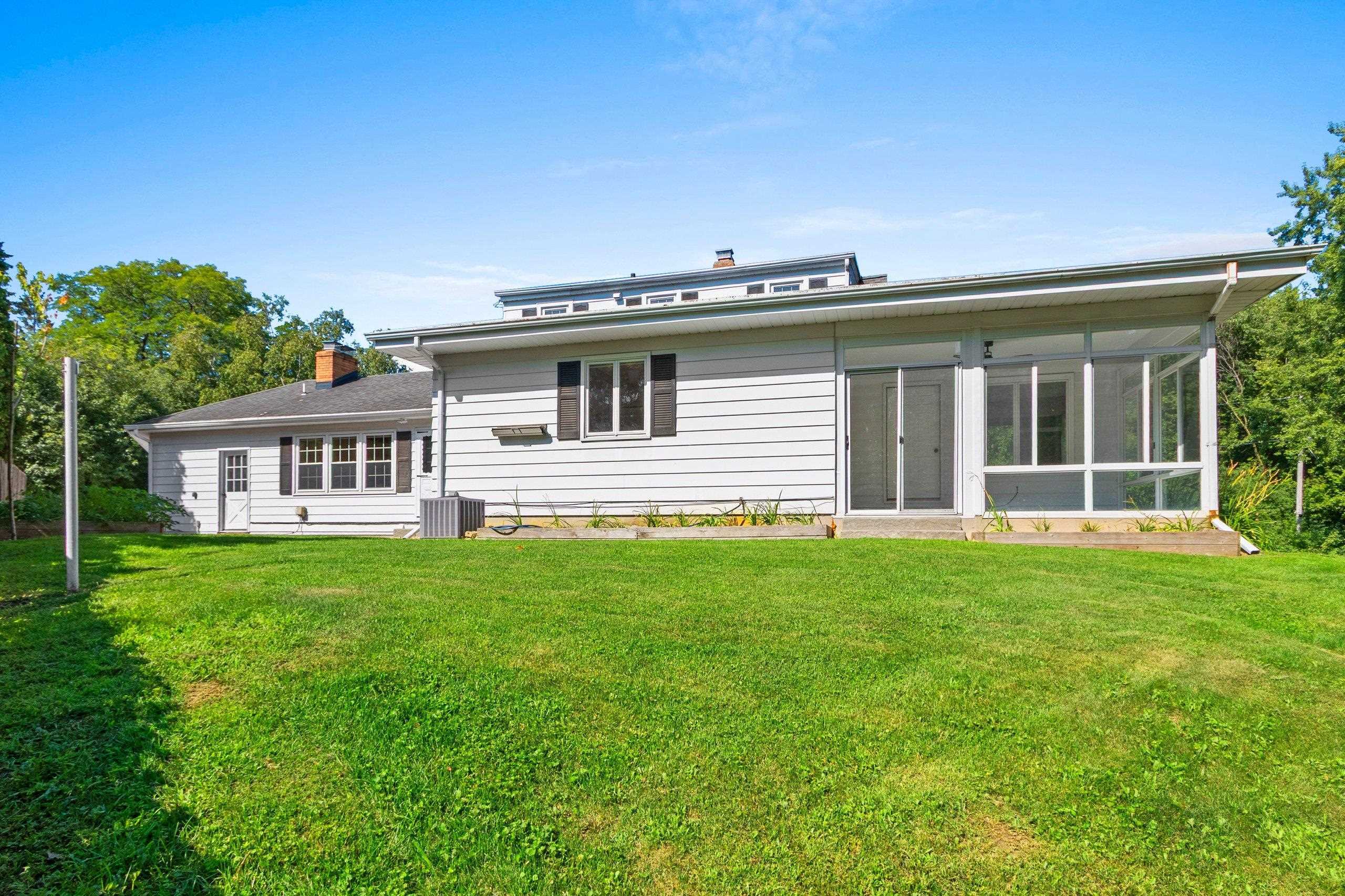 Property Photo: 483 N Olden Glen Road WI 54115