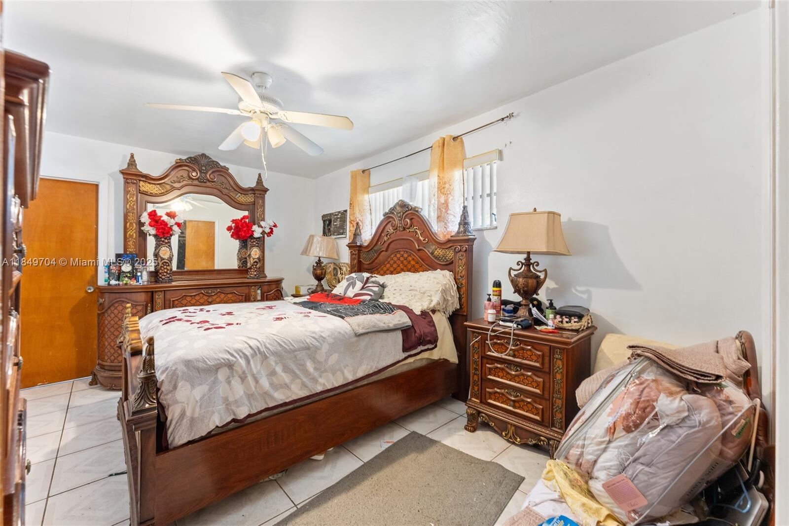Property Photo:  17140 NW Miami Ct  FL 33169 