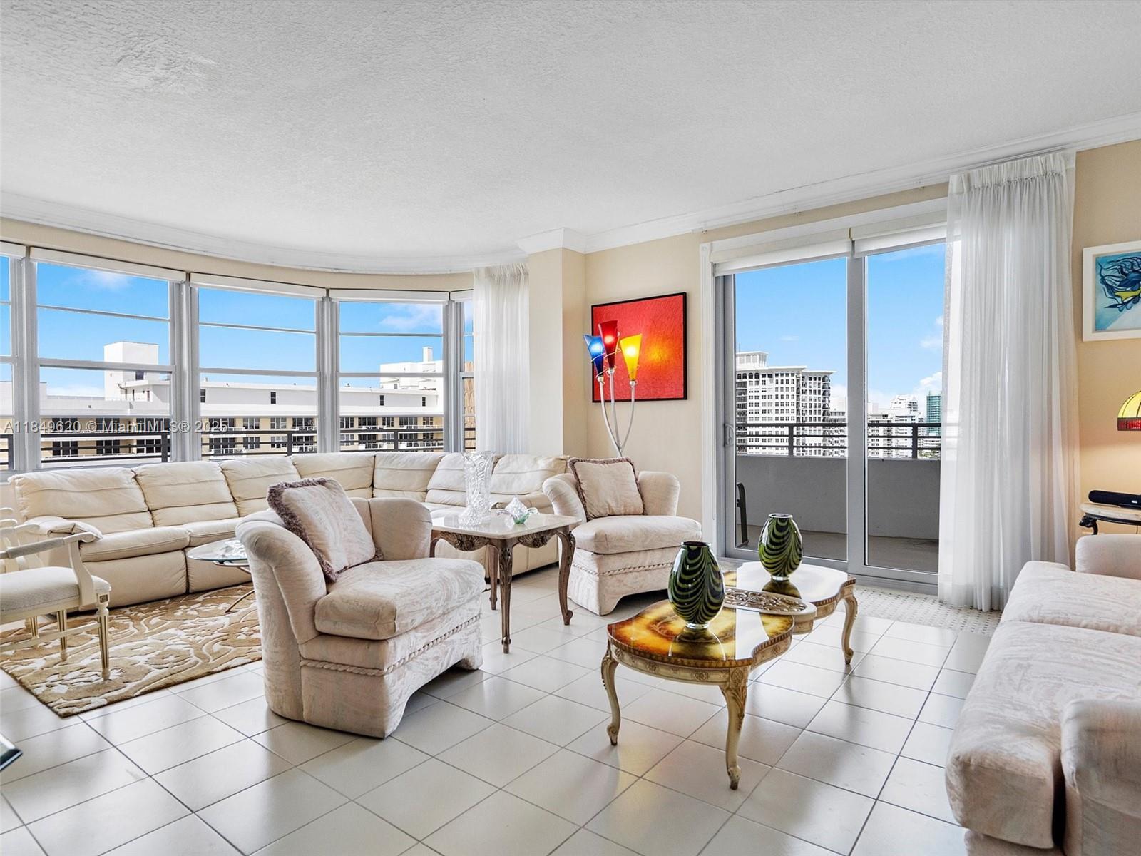 Property Photo: 5555 Collins Ave 17S FL 33140