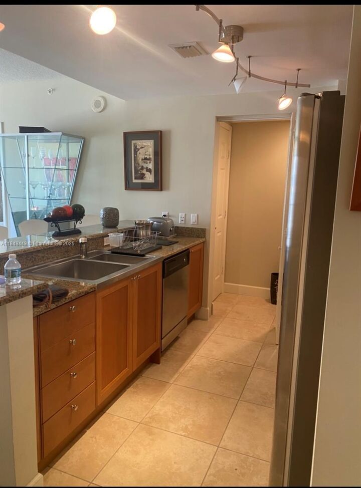 Property Photo: 55 Merrick Way 700 FL 33134