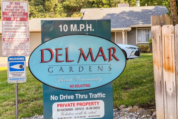 Property Photo: 1826 Del Mar Avenue CA 96003
