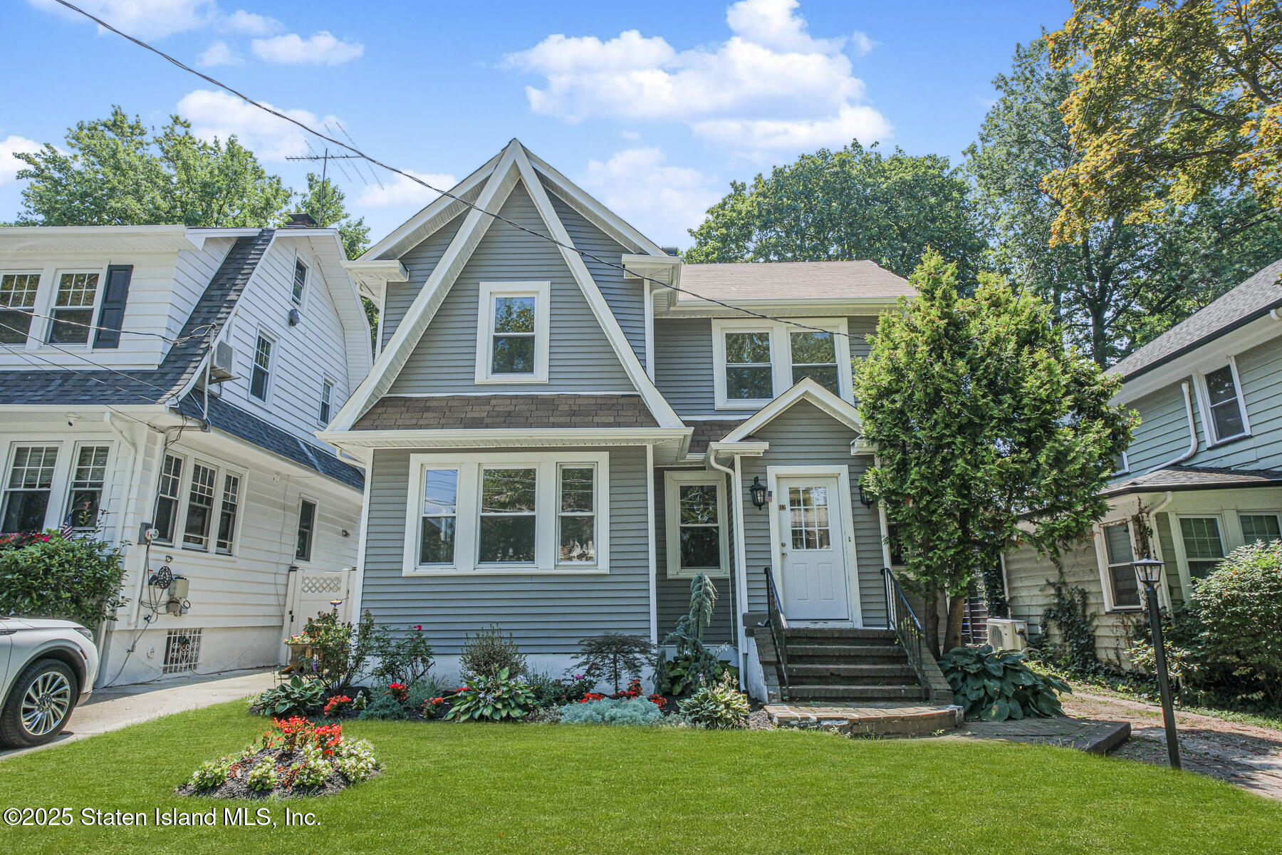 Property Photo: 112 Delafield Avenue NY 10301