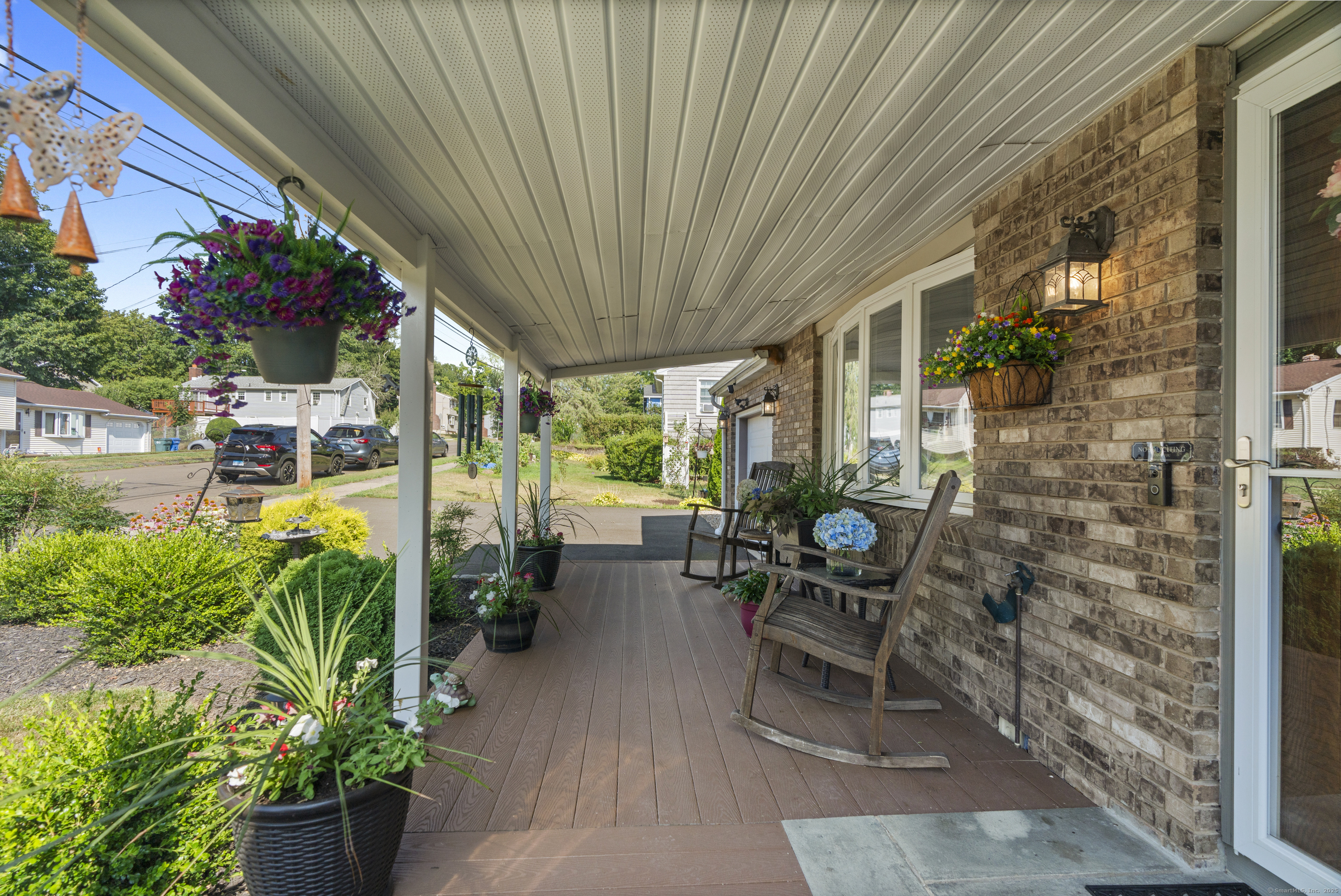 Property Photo:  100 Anns Farm Road  CT 06518 