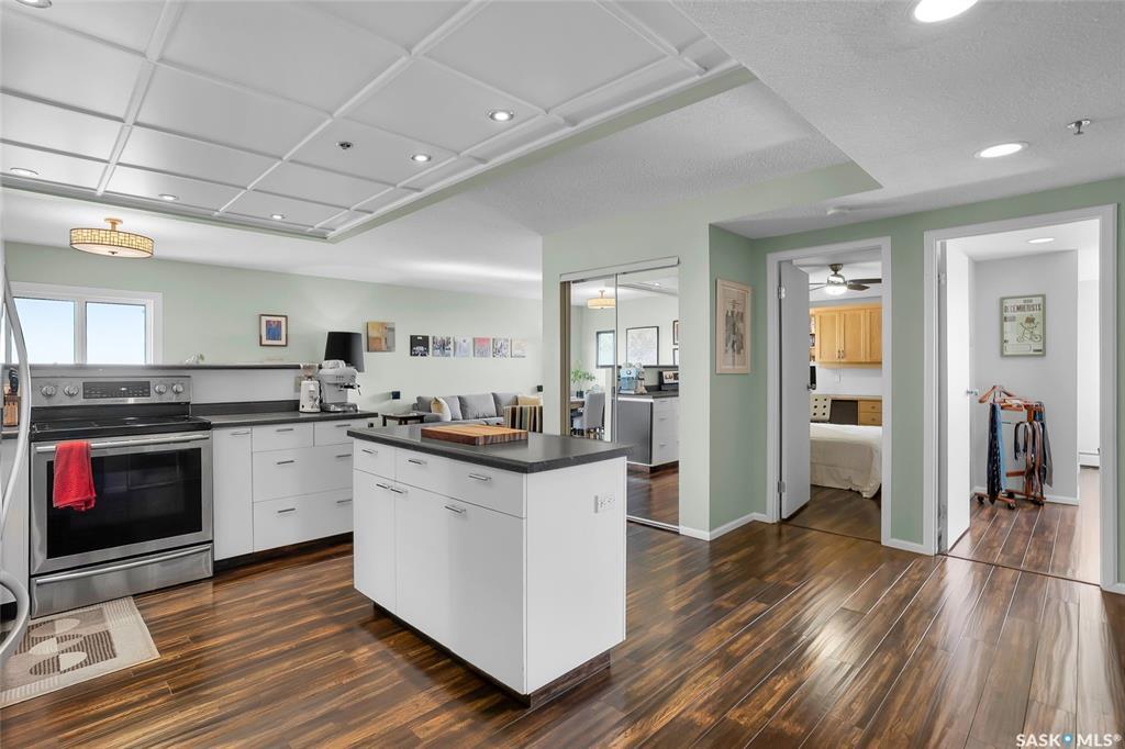 Property Photo: 525 3rd Avenue N 601 SK S7K 2J6