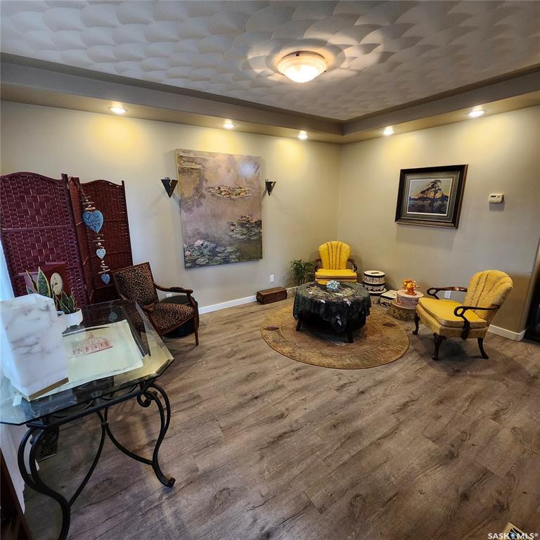 Property Photo: 430 3rd Avenue N SK S7K 2J3