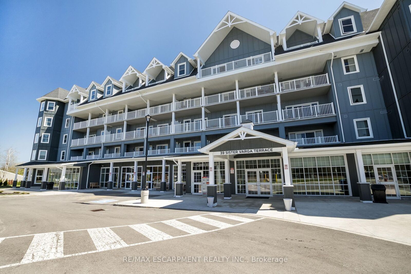 Property Photo: 39 Sister Varga Terrace 403 ON L9B 0J7