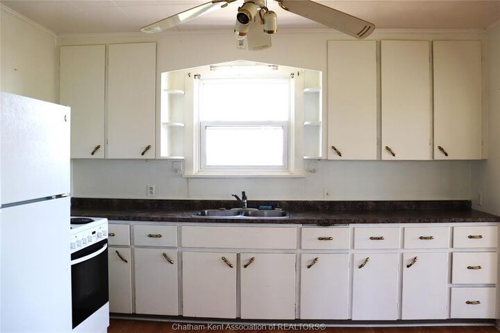Property Photo: 24933 Bear Line Road ON N7M 5J8