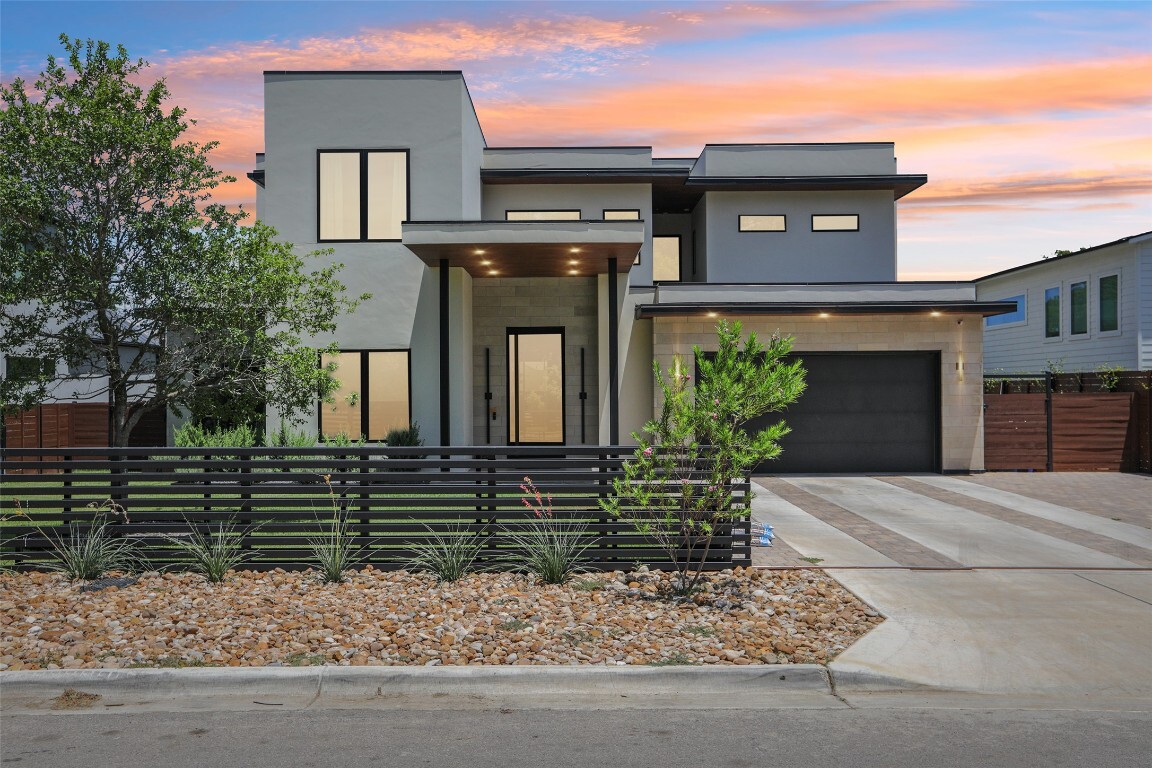 2010 Meadowridge Drive  Austin TX 78704 photo