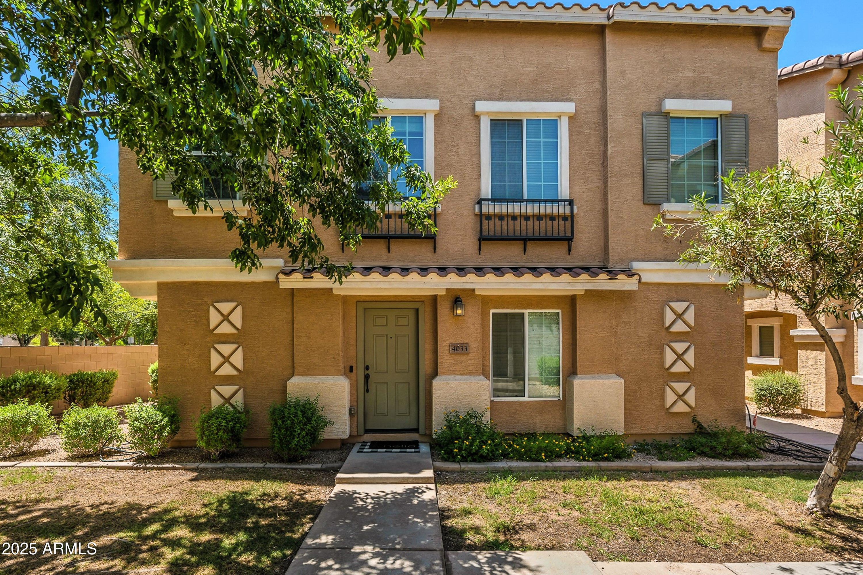 Property Photo: 4033 E Windsor Drive AZ 85296