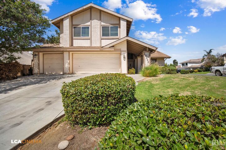 Property Photo: 2808 Judith Street CA 93306