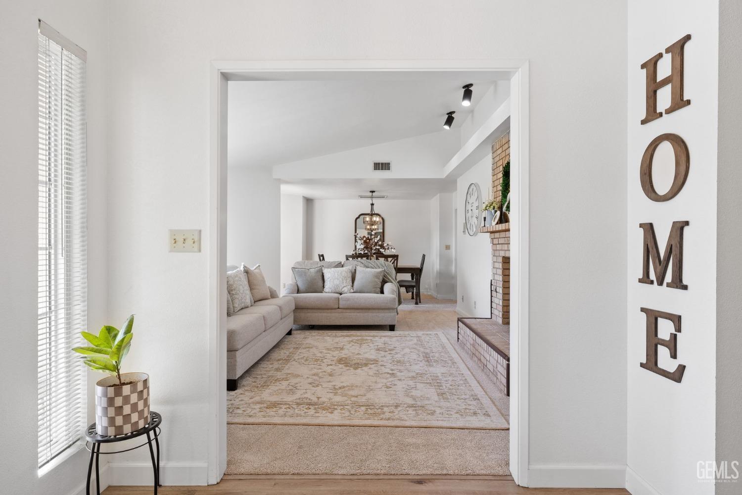 7009 Etter Street  Bakersfield CA 93308 photo